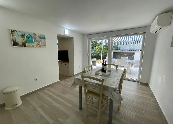 Oliveglia * Silo (Krk)